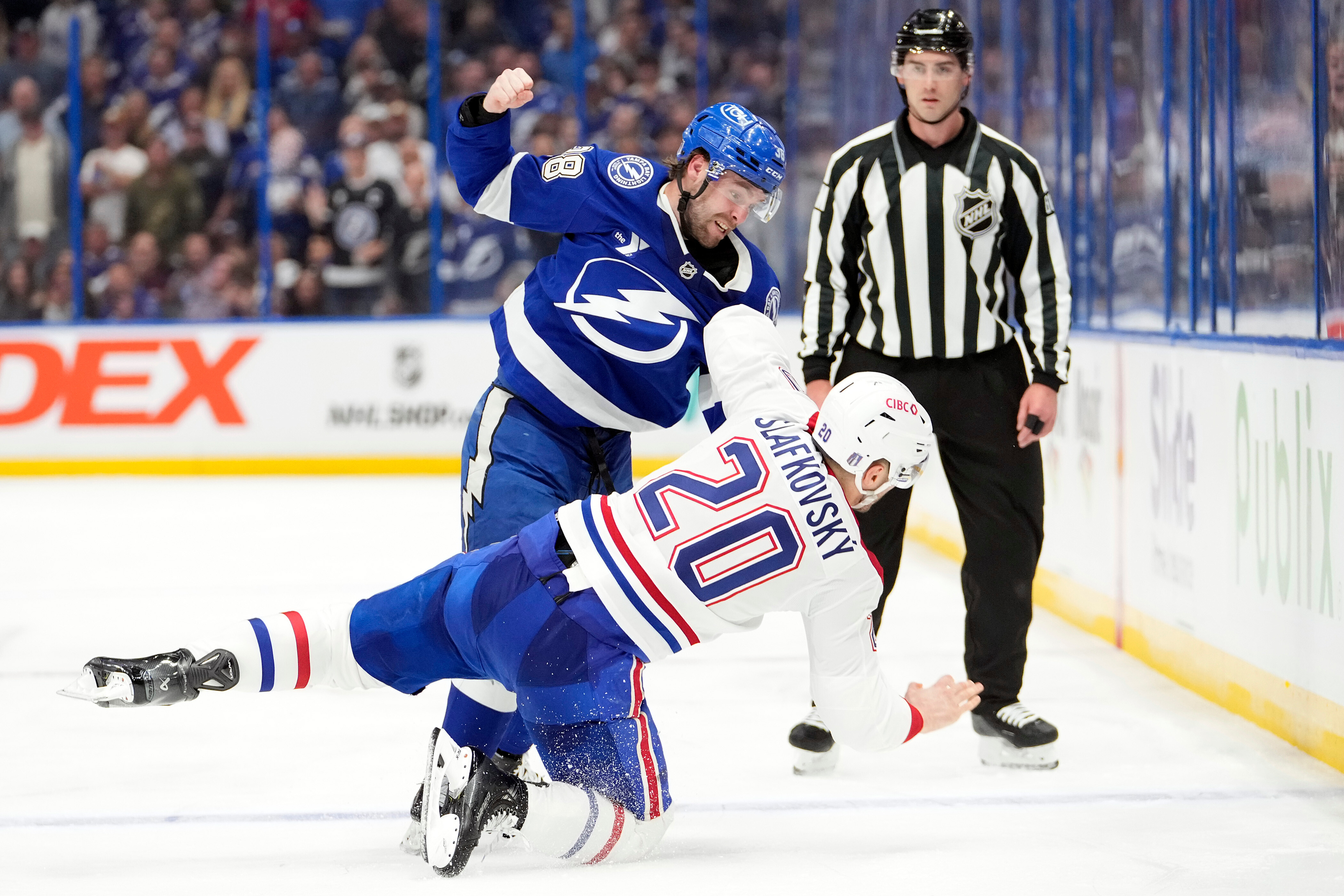 Call of the Wilde: Canadiens termina o jogo 2 com derrota por 3-2 OT contra Tampa Bay para igualar a série – Montreal