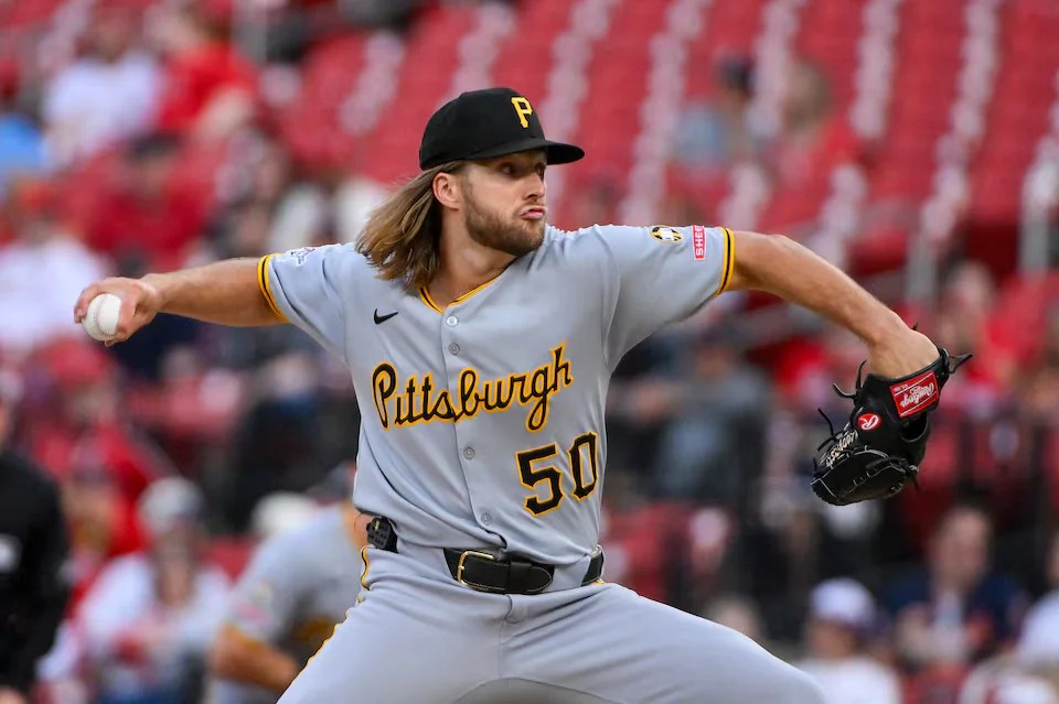 Bubba Chandler pitching for the Pittsburgh Pirates against the St. Louis Cardinals