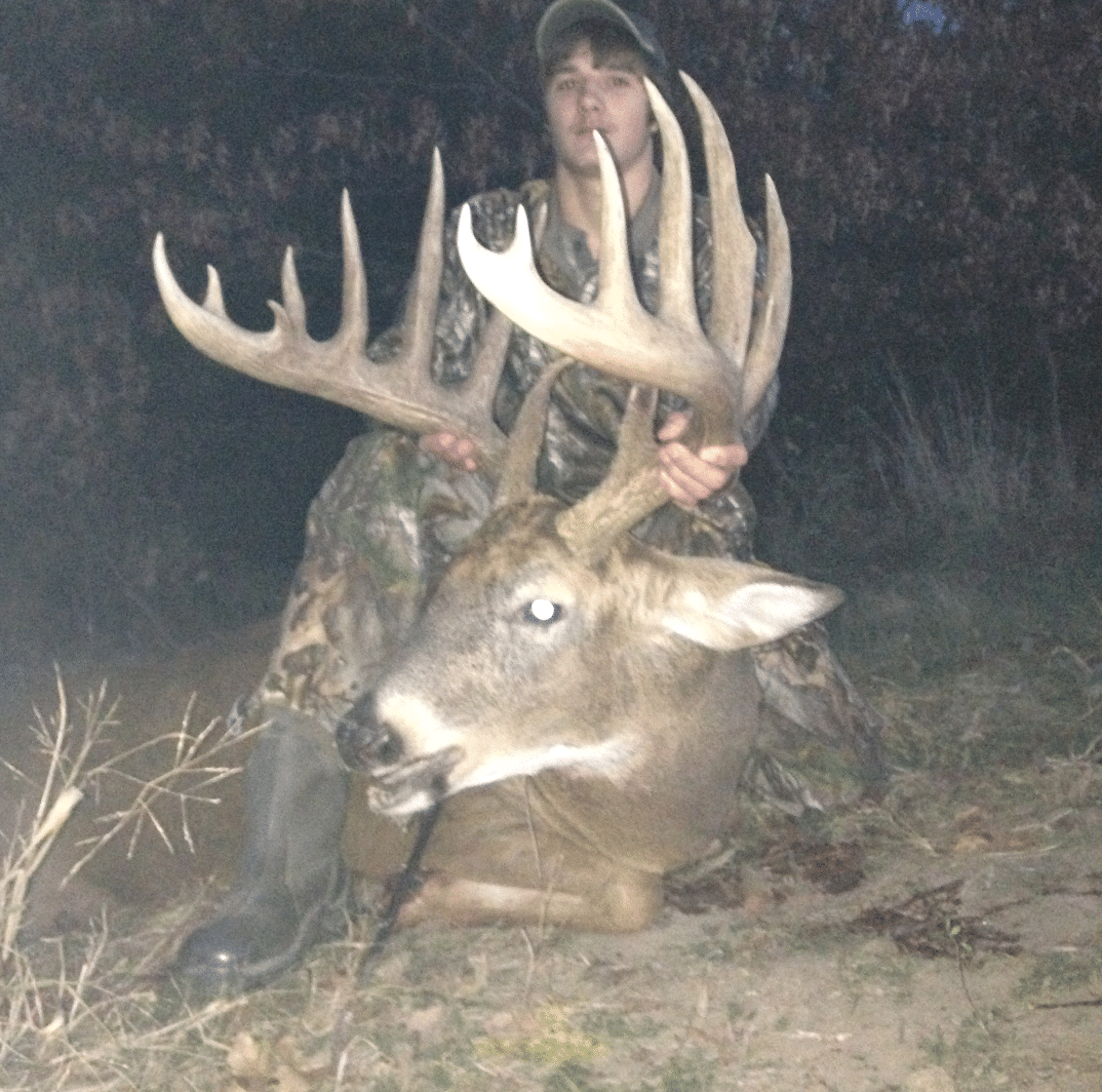 Iowa state record whitetail buck
