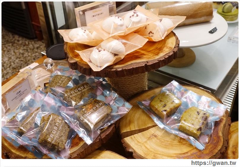 [台中美食●西區] 窩巷 -- 邪惡的抹茶流沙千層與酒杯甜點、各式塔類 | 食尚玩家推薦