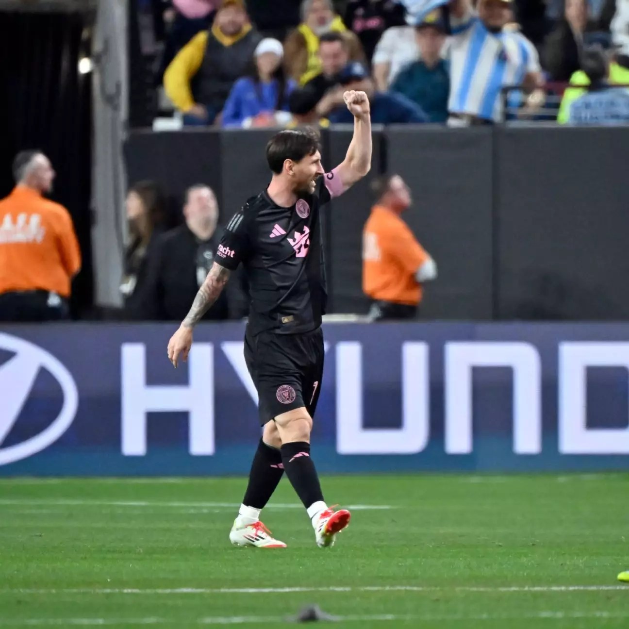 Messi’s Bold Stand: A New Era of Rivalry with Mexico