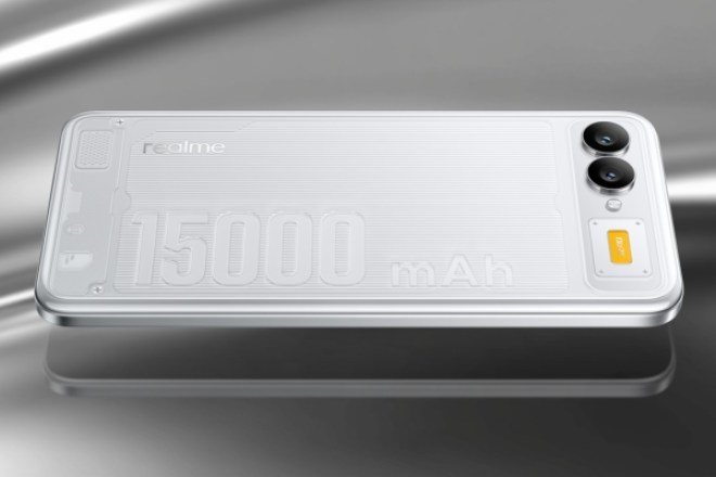 Realme sorprende: mega batteria da 15.000 mAh e una chicca gaming