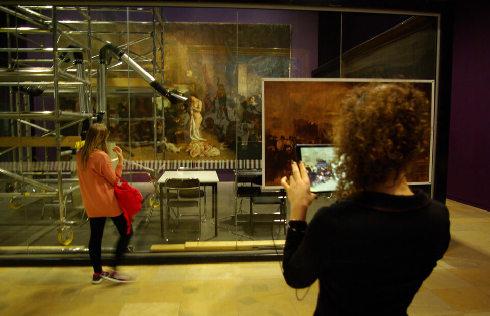 Putting Augmented Reality To The Test With Museum Visitors Hello Future Orange