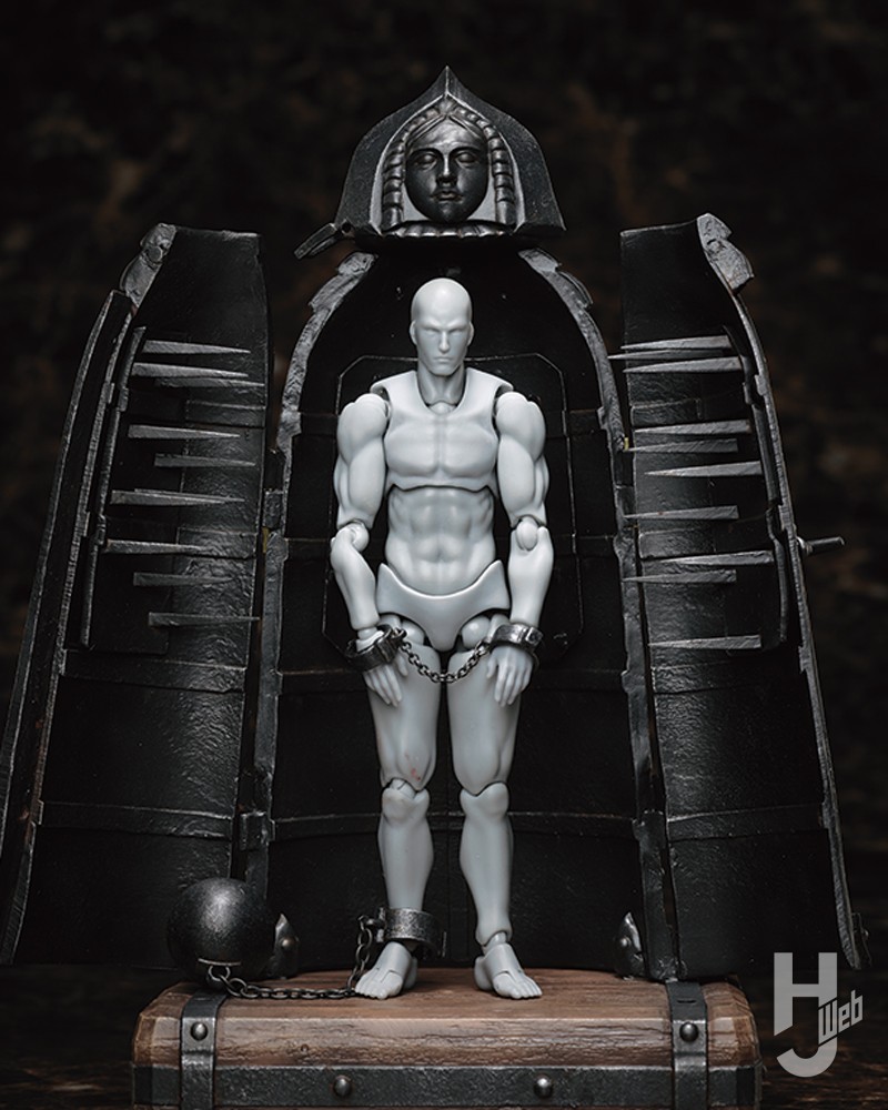 アイアン メイデン 拷問