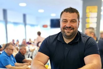 Devedesetkin Igor Balukčić pretekao “malog Komšića” u utrci za potpredsjednika RS – Hrvatski Medijski Servis