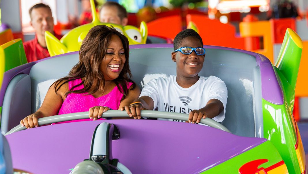 SHerri Shepherd’s Kids: Conoce a sus dos hijos Jeffrey y Lamar