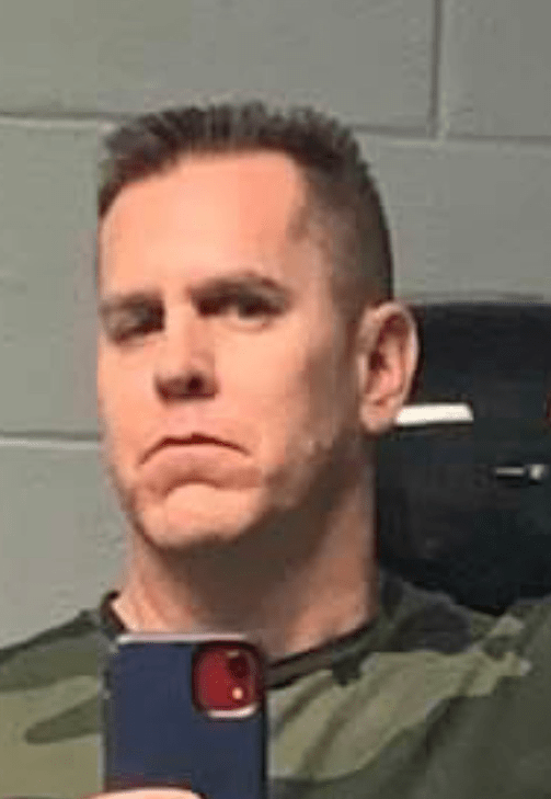 Redheadwinter squirt