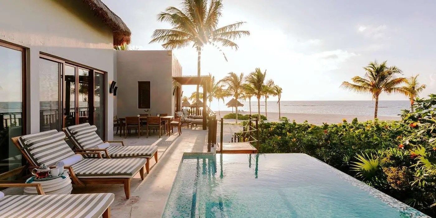 Where to Travel During COVID for Christmas and Holidays in 2021