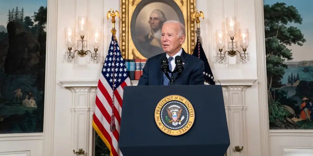 WhatsApp Beta Updates: Transcribe Voice Notes, Video Status Updates, Channels List, And More