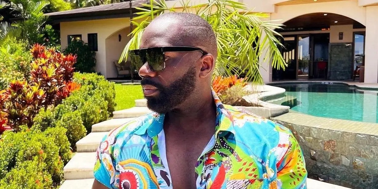 كانت درجة الائتمان الخاصة بي في 300s. الآن ، أنا مليونيدير.