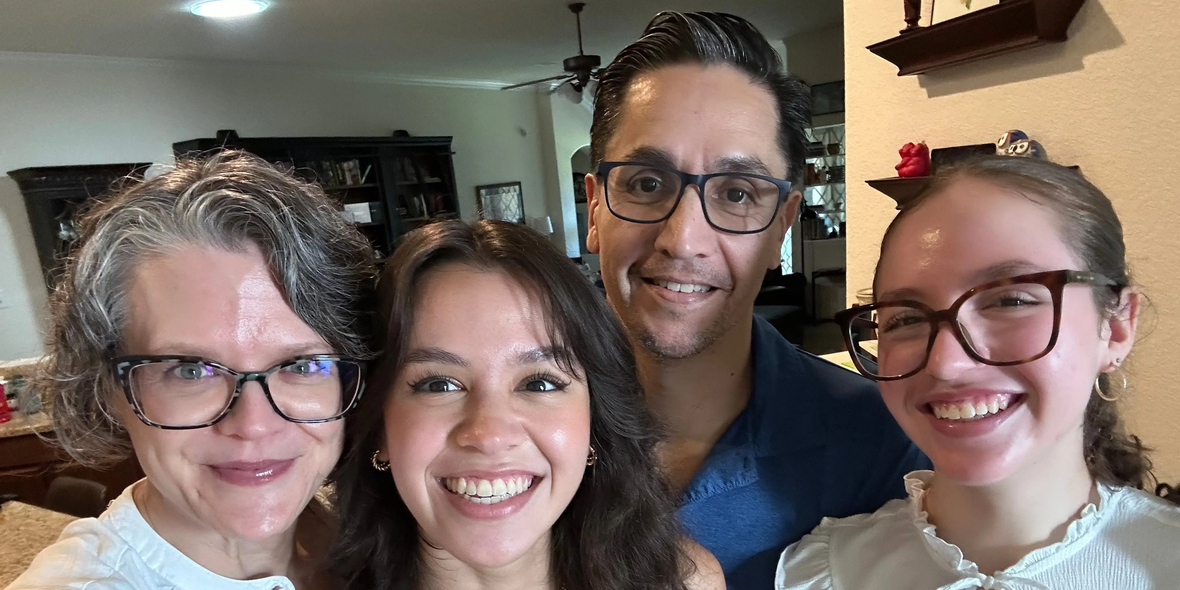 మాకు పిల్లలు ఉన్నారు, మెరుగైన ఉద్యోగ అవకాశాల కోసం మేము మకాం మార్చడం లేదు