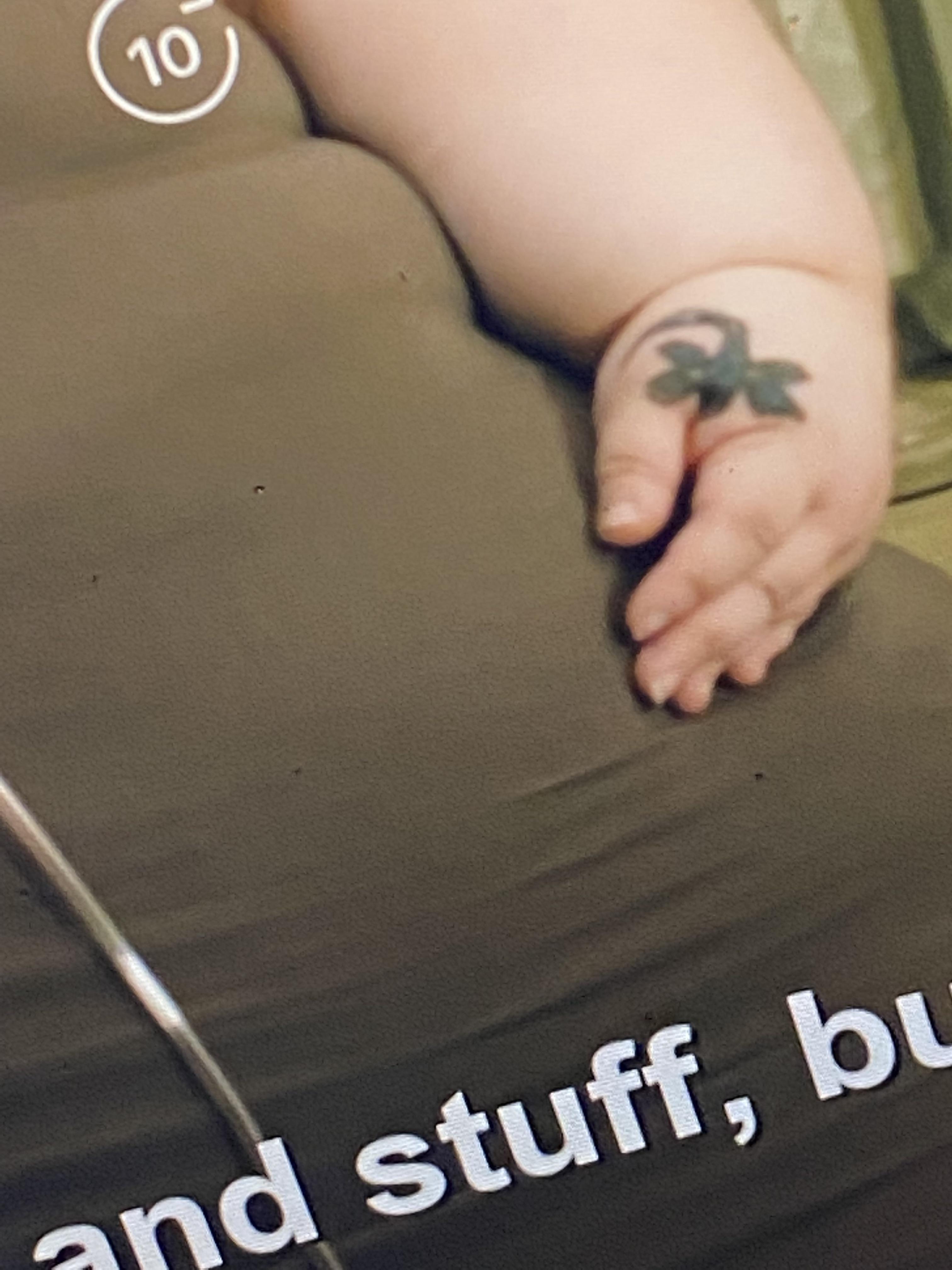 Anyone Else Notice The Tattoos On Tammy's Hands? : R/1000Lbsisters 4032_x_3024_jpg
