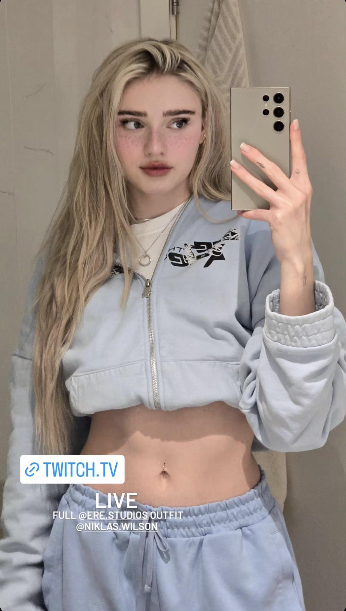 Honeypuu : rInfluencerNSFW Honeypuu porn