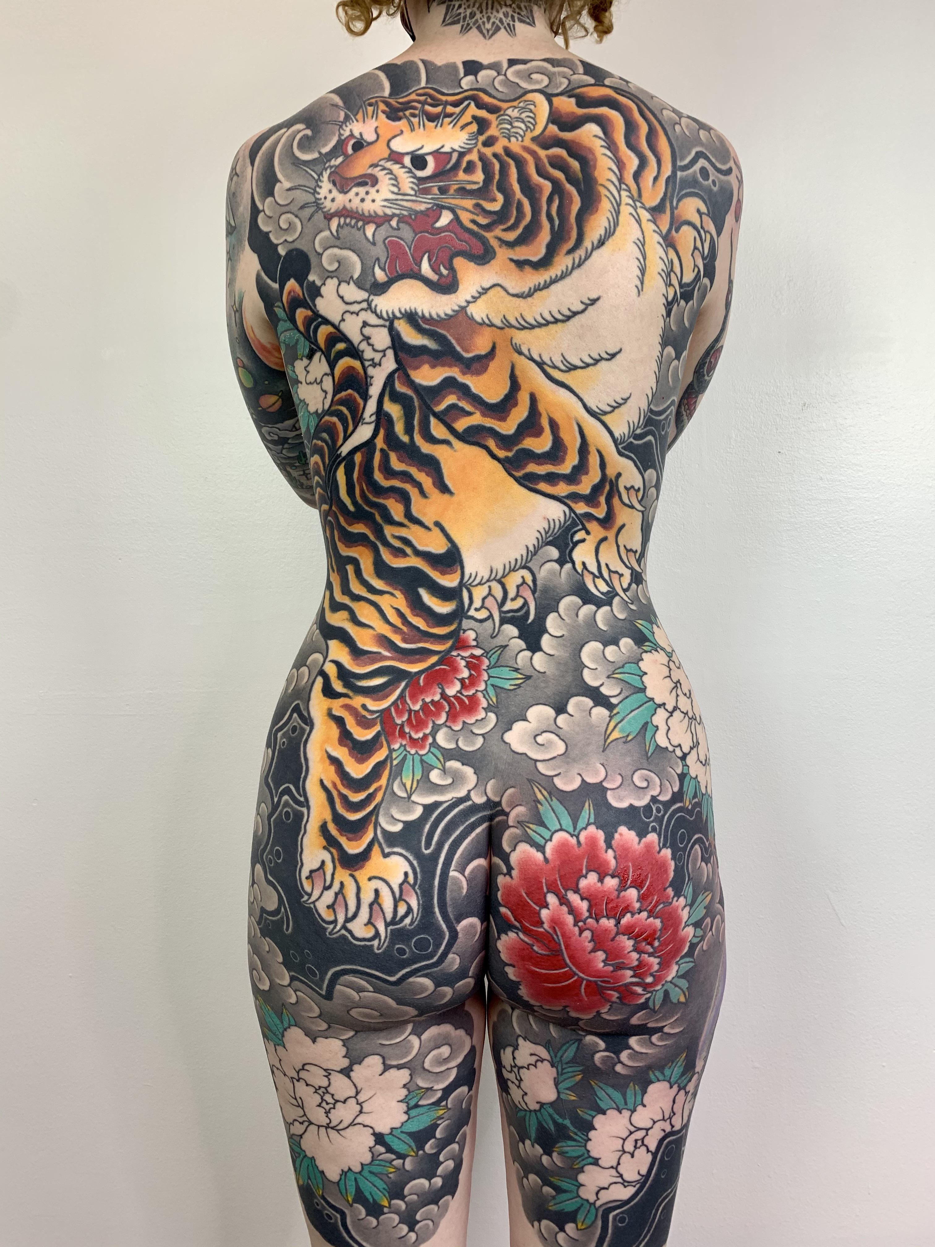 Tora / Botan Irezumi. So Close To Finishing! Done By Horigisei At A Private Studio In Downtown Los Angeles : R/Irezumi 4032_x_3024_jpg