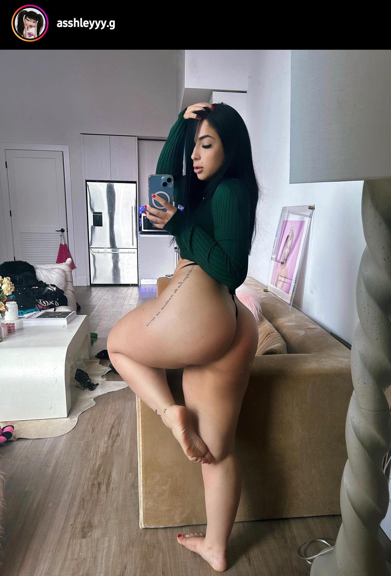 Asshleyyy.g