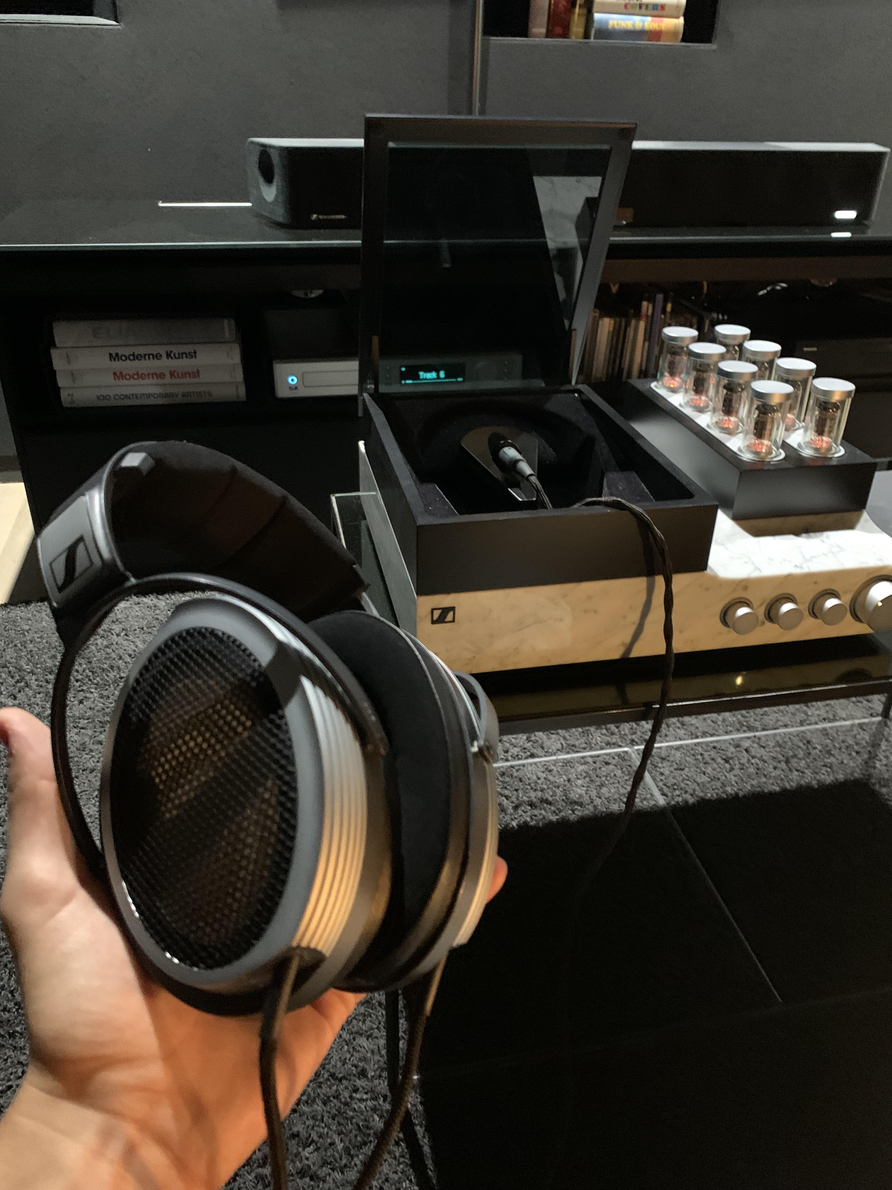 Can I Use Sennheiser Hd280 Pro With Maschine Headphone Output R Maschine