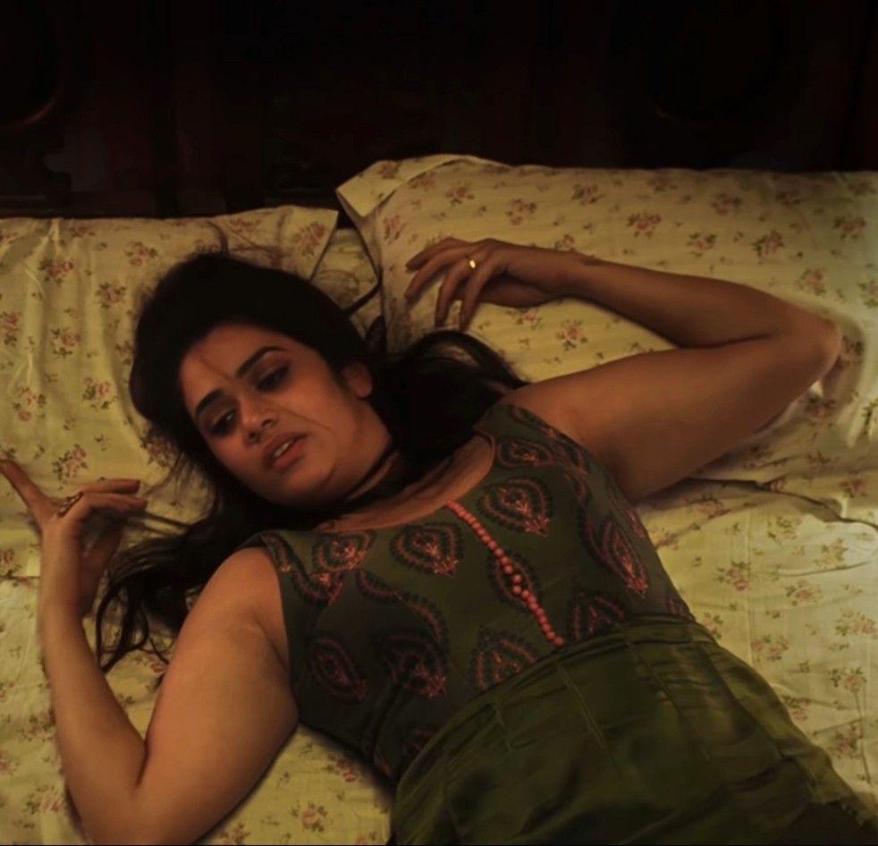 Girija Oak Godbole : rsweatyindian Girija nude