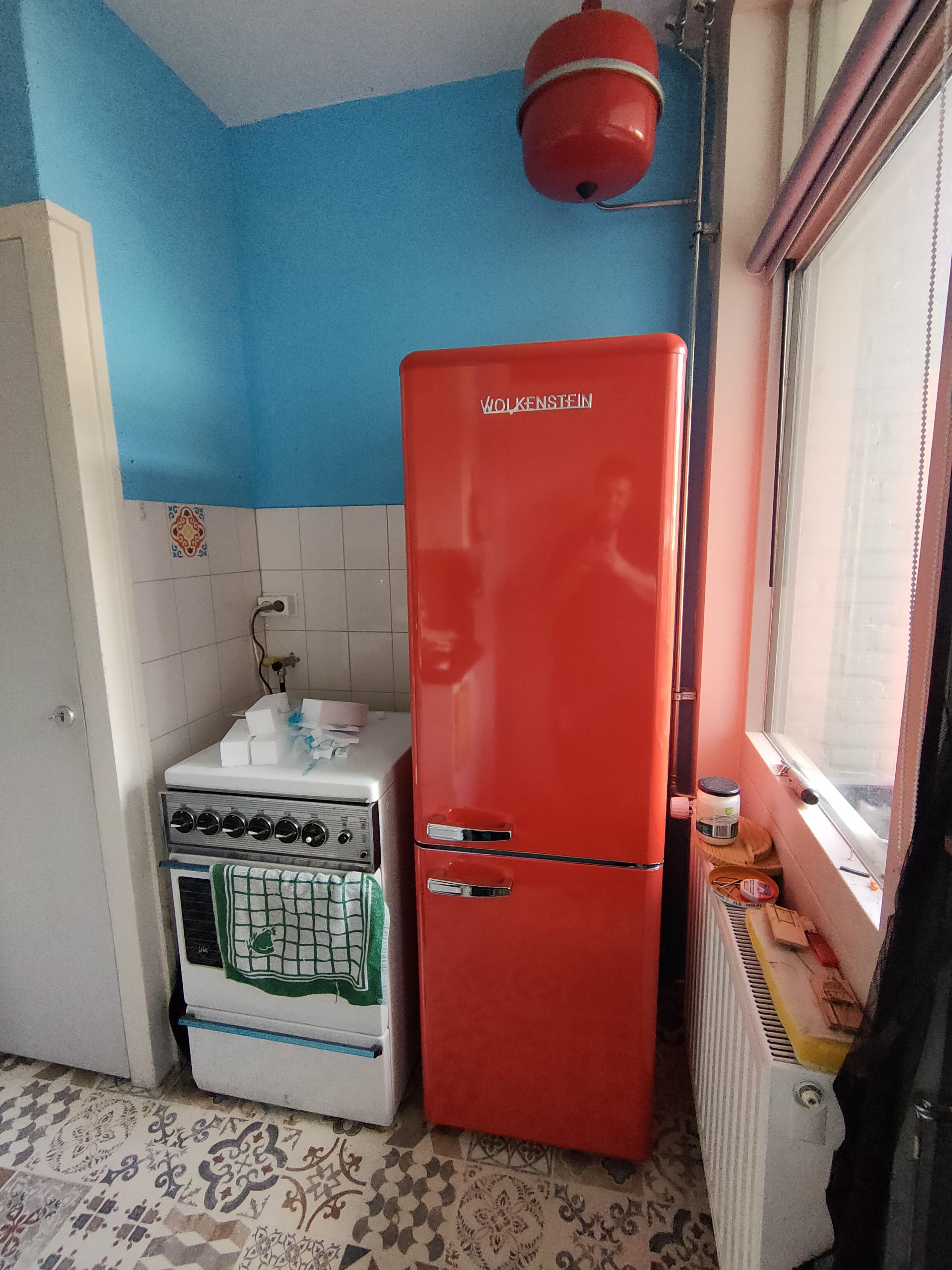 Metal in refrigerator