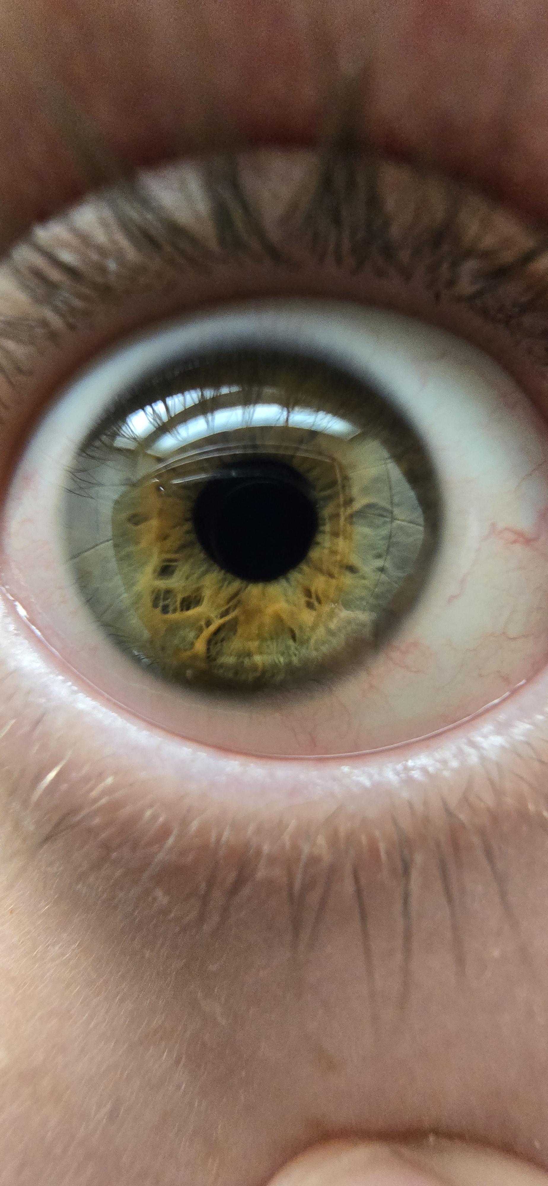 green eyes girlfriend