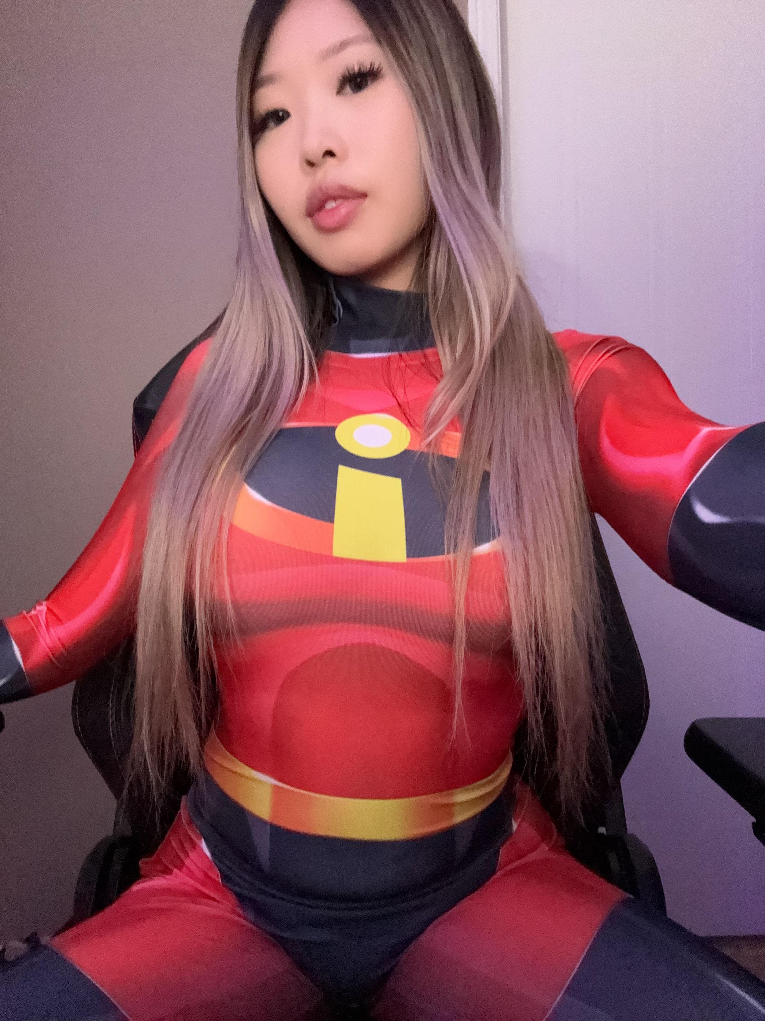 Elastigirl from The Incredibles by Tiffany : rcosplaygirls Jessica nigiri nude