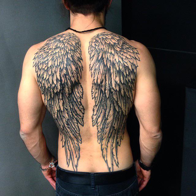 Idee Tattoo Raven Wings Completo