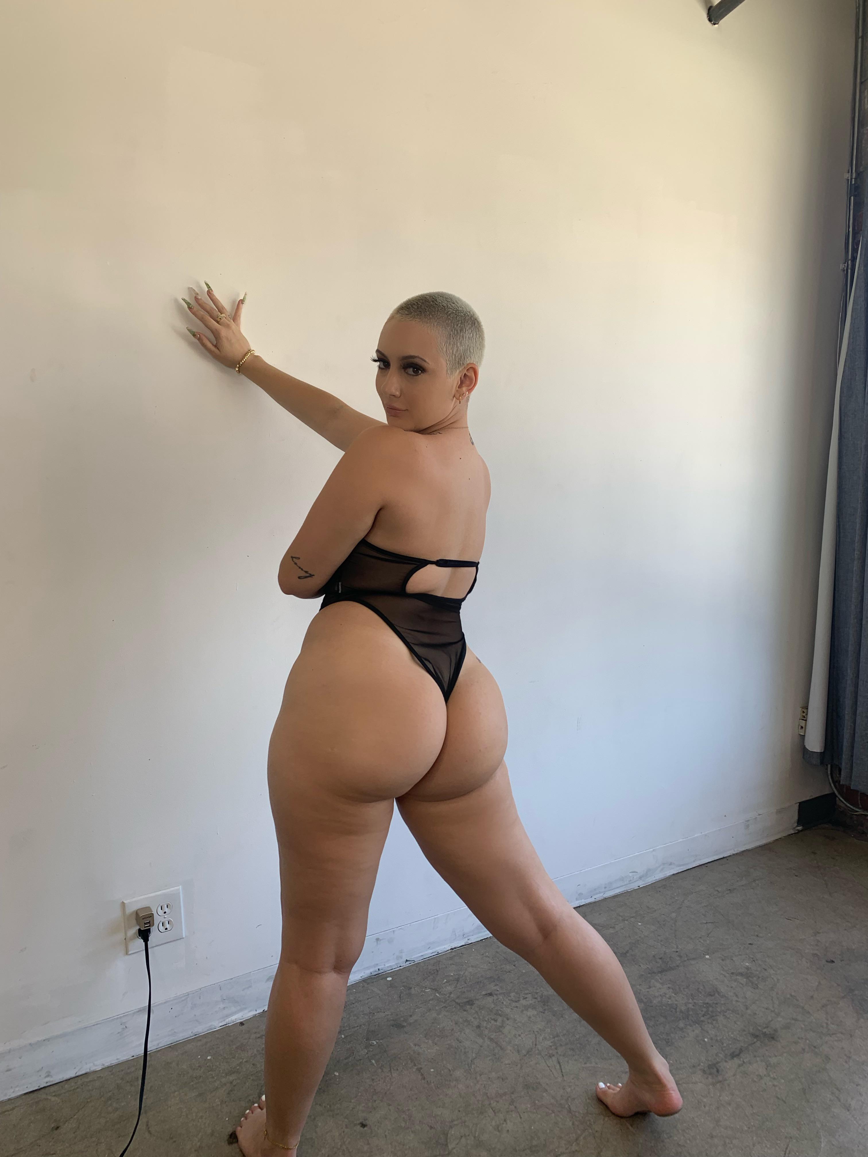 Maceafterdark - designitpoland.com