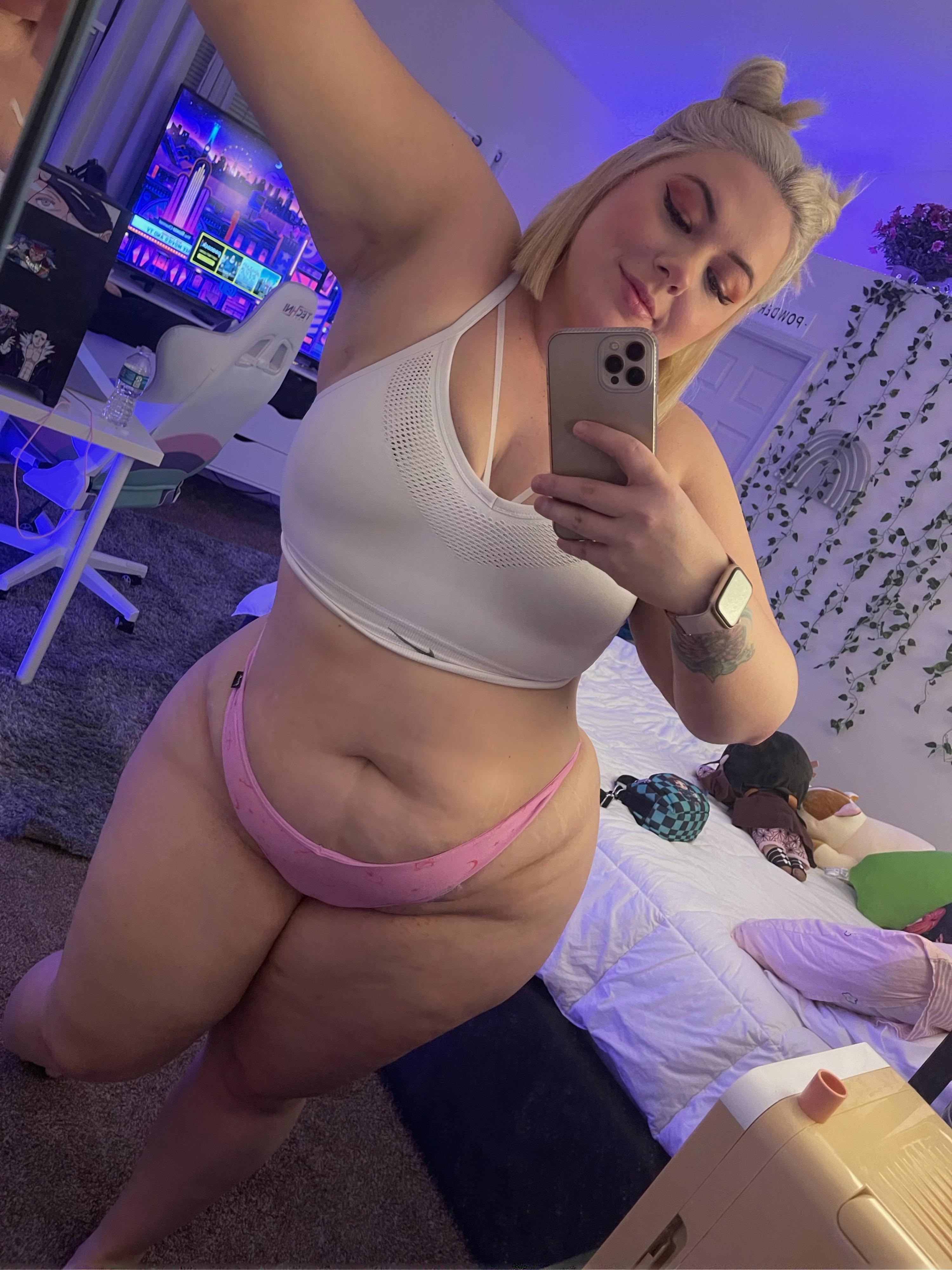 Mysticwaifu nude