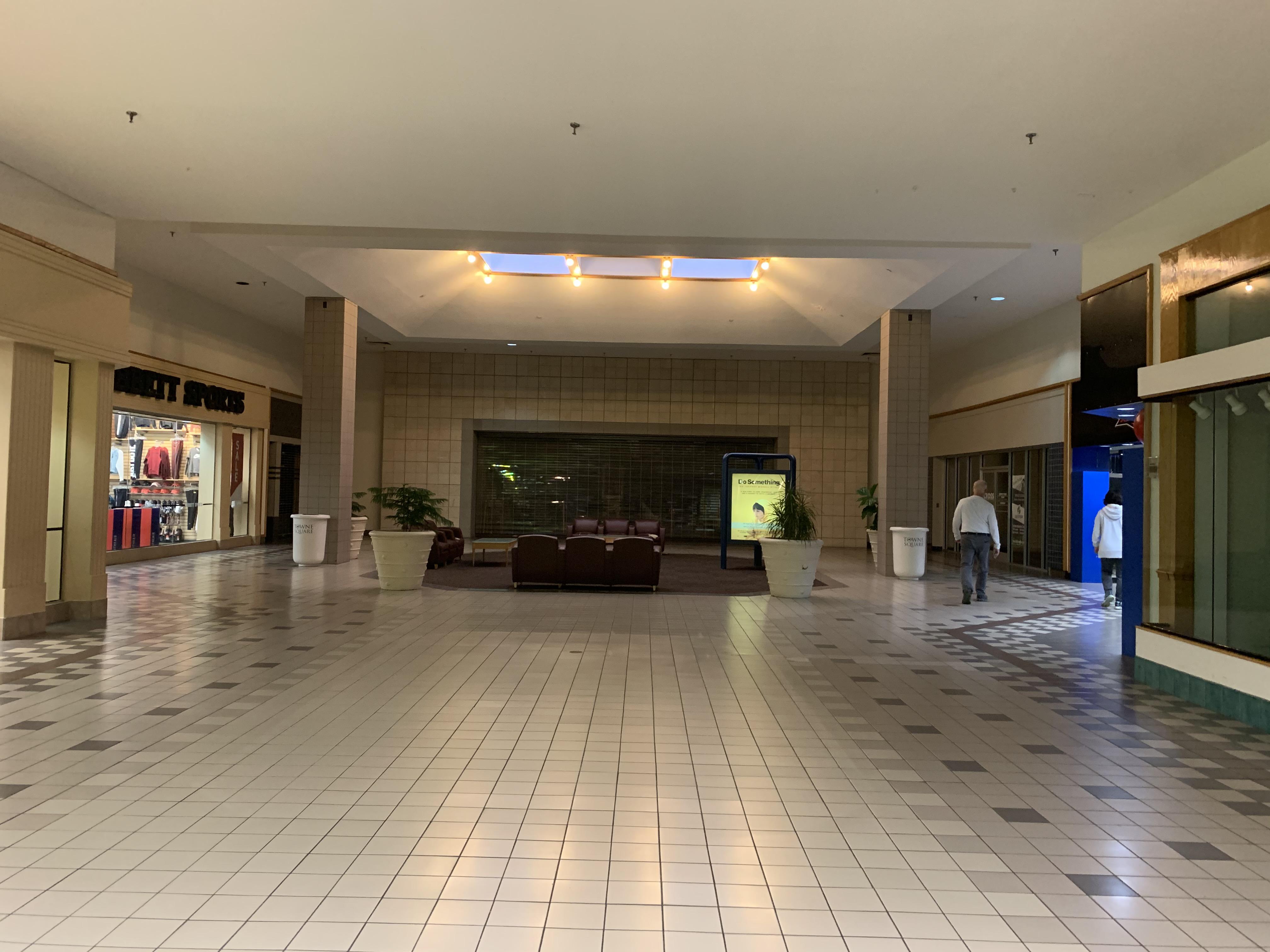 Owensboro towne square mall