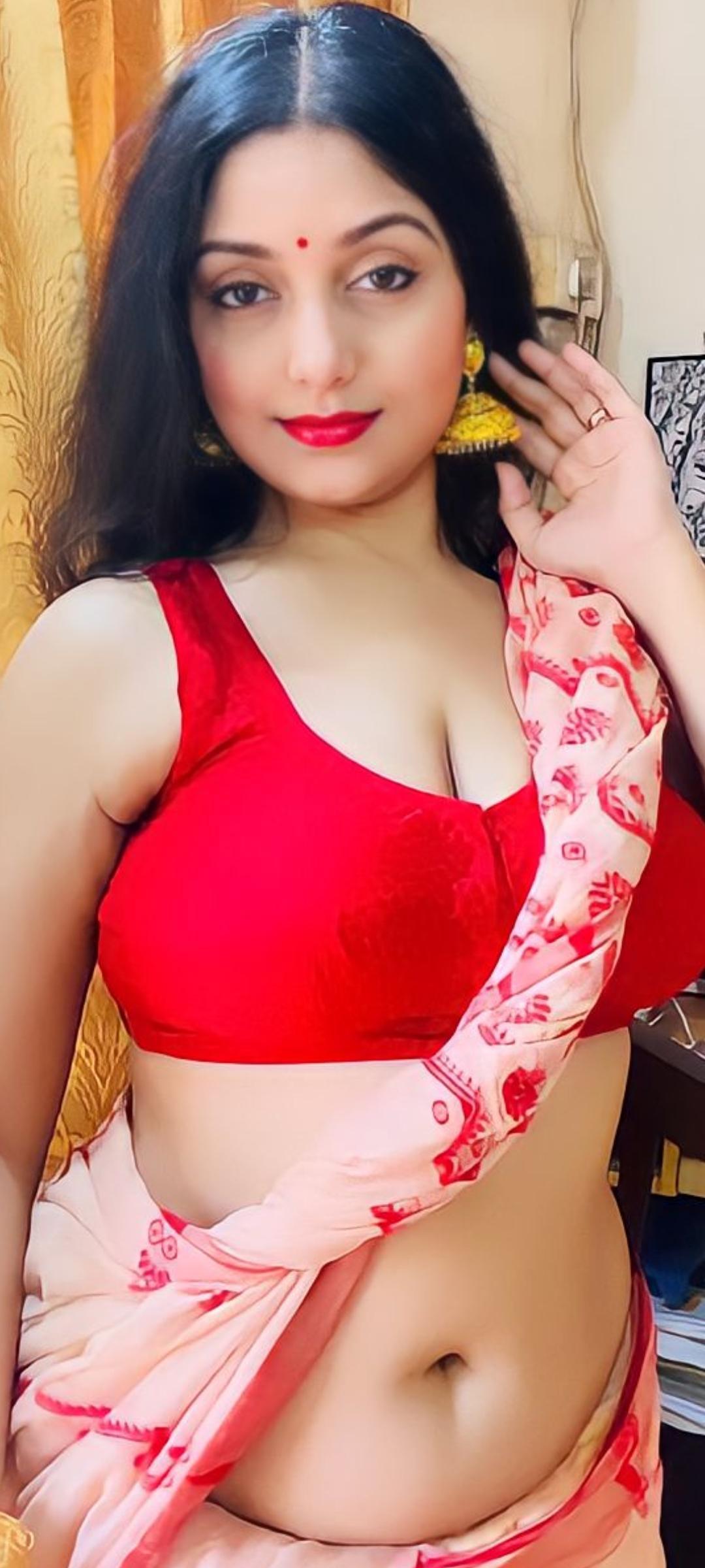 Rupsa saha navel