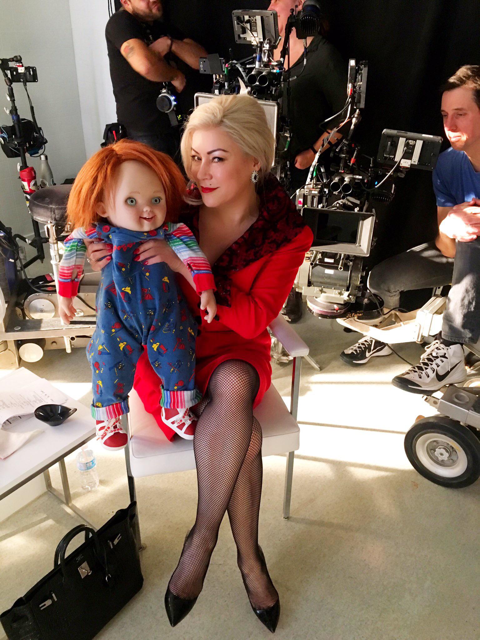 Jennifer tilly pantyhose