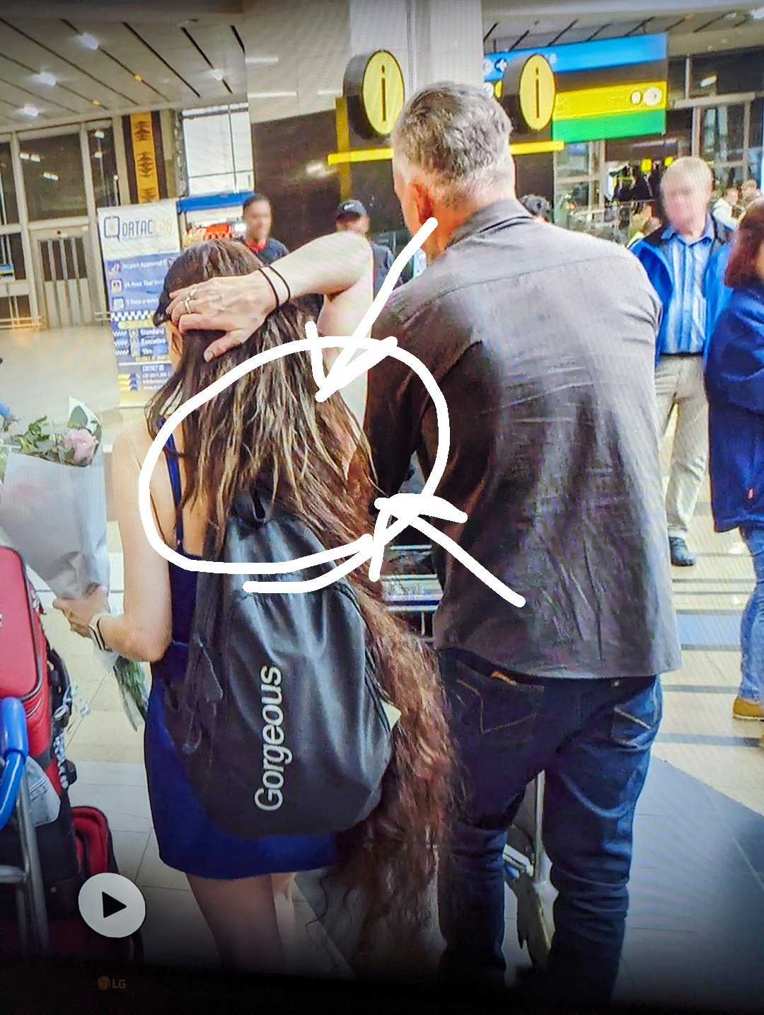 Can guys get hair extensions