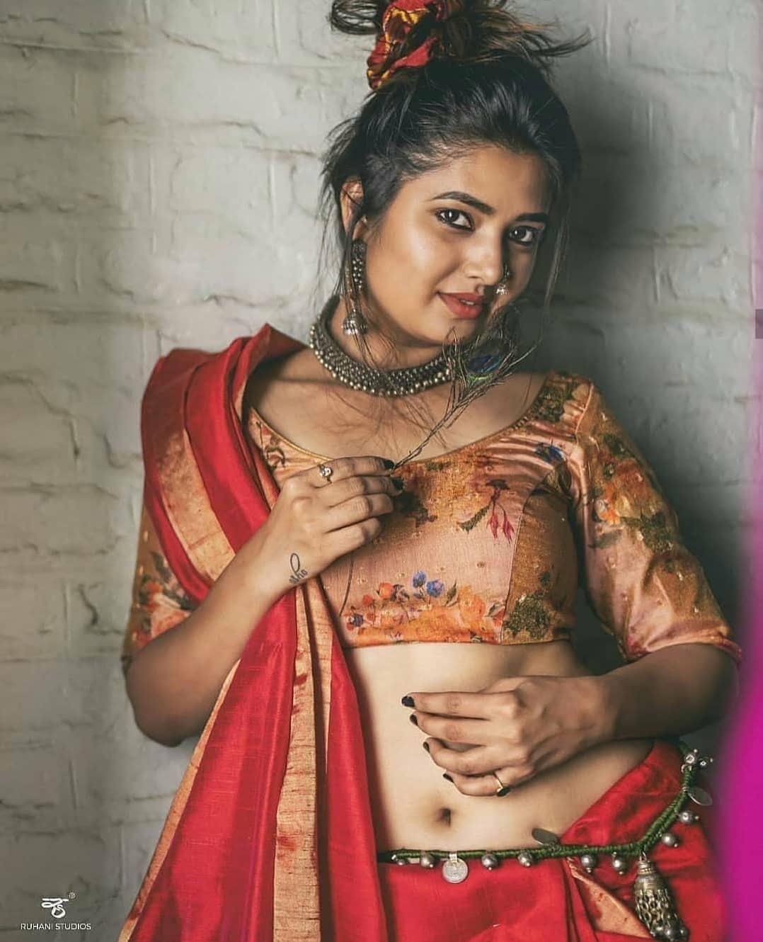 prajakta mali hot navel