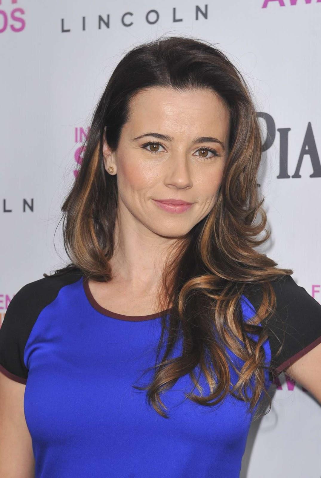 Watching Dead to Me has made me appreciate Linda Cardellini : r/ladyladyboners Linda cardellini looks like ellen page