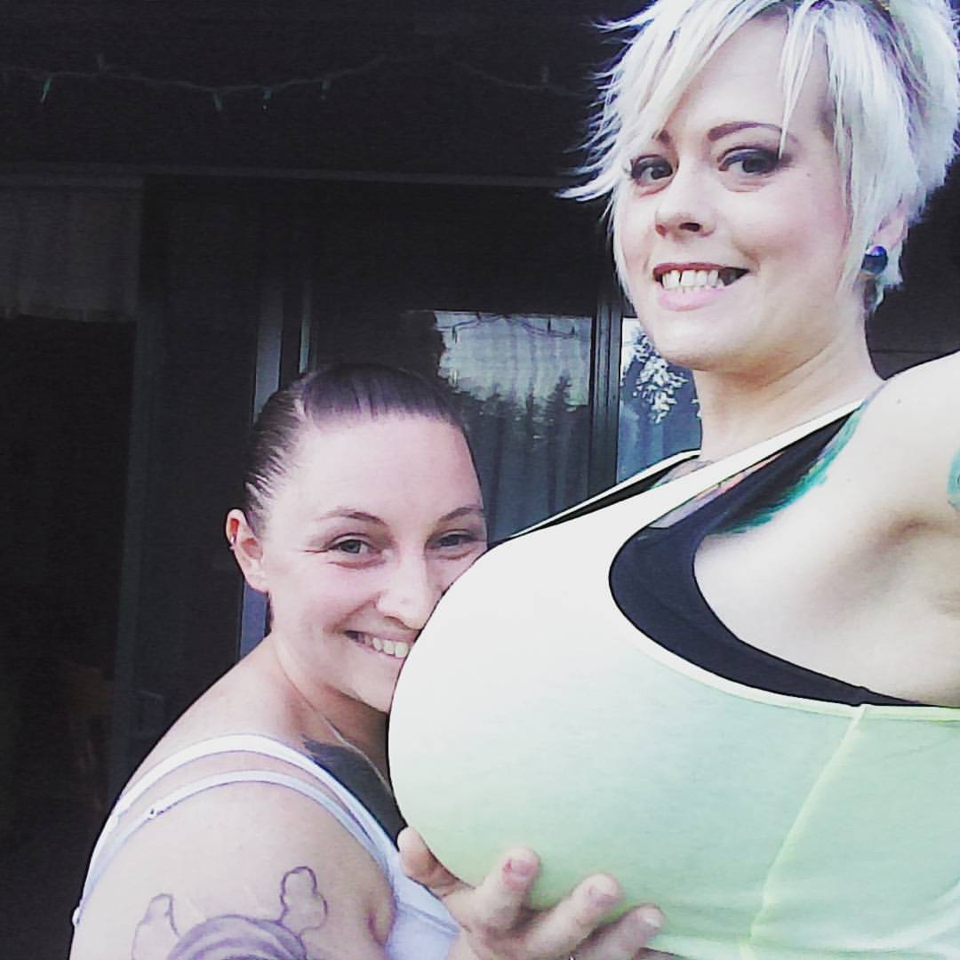 Greta sparkles boobs