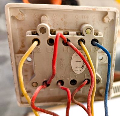 3 Waylight Switch Wiring Uk Old To New Colours Home Improvement 3 Waylight Switch Wiring Uk Old To New Colours Home Improvement