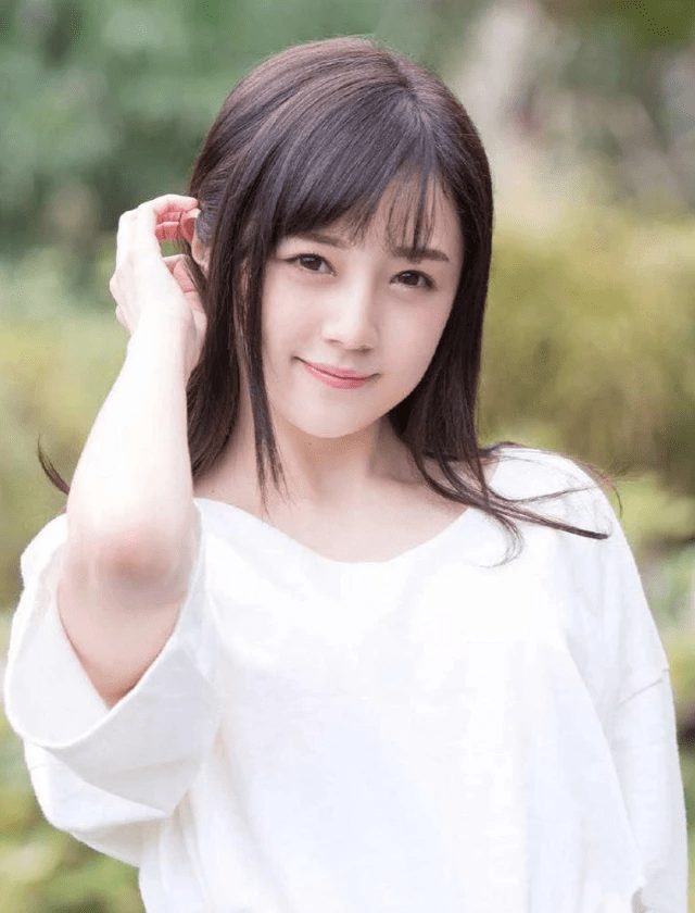 铃 原 爱 蜜 莉 灰 毛衣