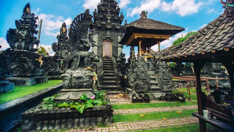 √ Pendiri Kerajaan Mataram Kuno: Sejarah, Letak, Raja-raja, Keruntuhan dan Peninggalan - Coinone