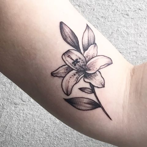 Tatuaggi Fiori: Descrizione E Significato Dei Tattoo Floreali - Shinetrend 480_x_480_jpg