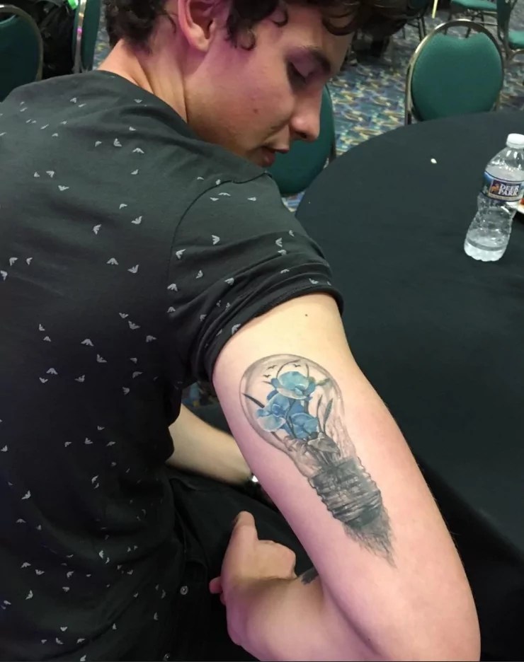 Shawn Mendes' Evolving Style Aesthetic, From Handwritten To Wonder - United By Pop 936_x_740_png