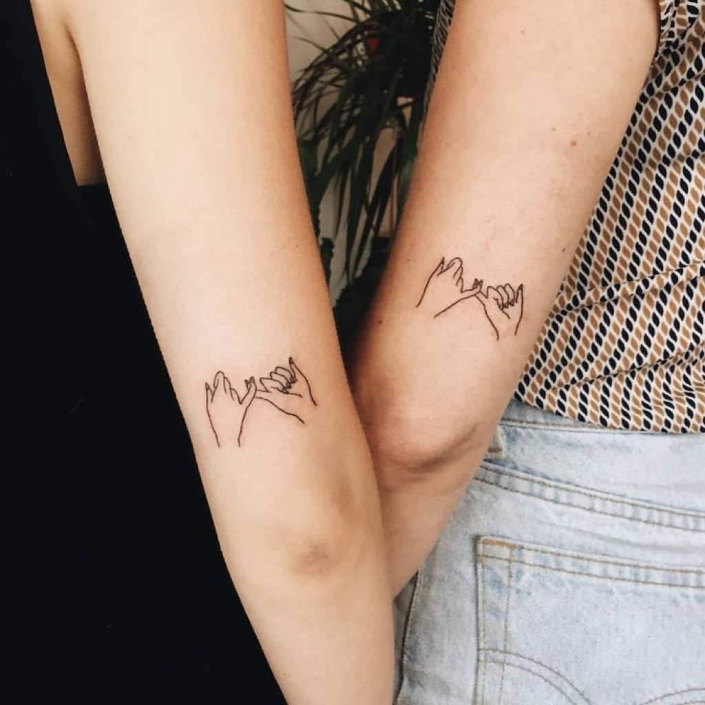 Idee Tatuaggi Sorelle. Il Tattoo Come Segno Indelebile Del Vostro Legame 1024_x_1024_jpg
