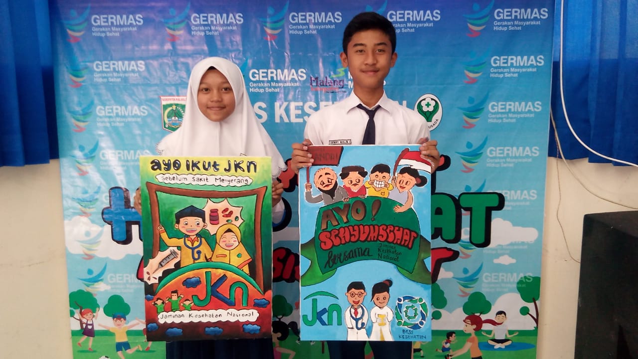Senyum Sehat Pertahankan Tradisi Juara Poster Kesehatan - MTsN 3 malang