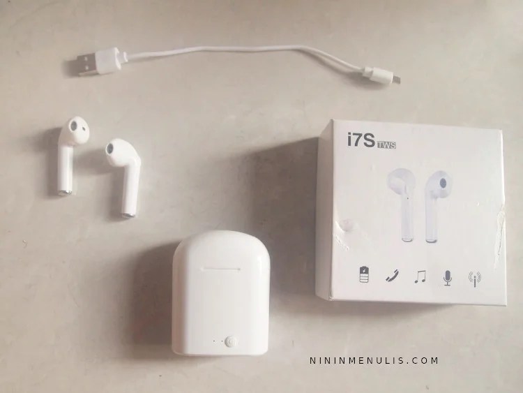Review Headset Bluetooth Wireless i7S TWS - NININMENULIS