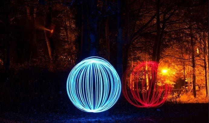Flight at night with artificial light – friend or fiend? - Acer Ecology
