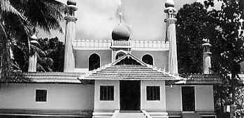 Bukti Ilmiah “Bulan Terbelah” dari Manuskrip Kuno, Raja India, dan Ilmuwan  NASA – Eramuslim