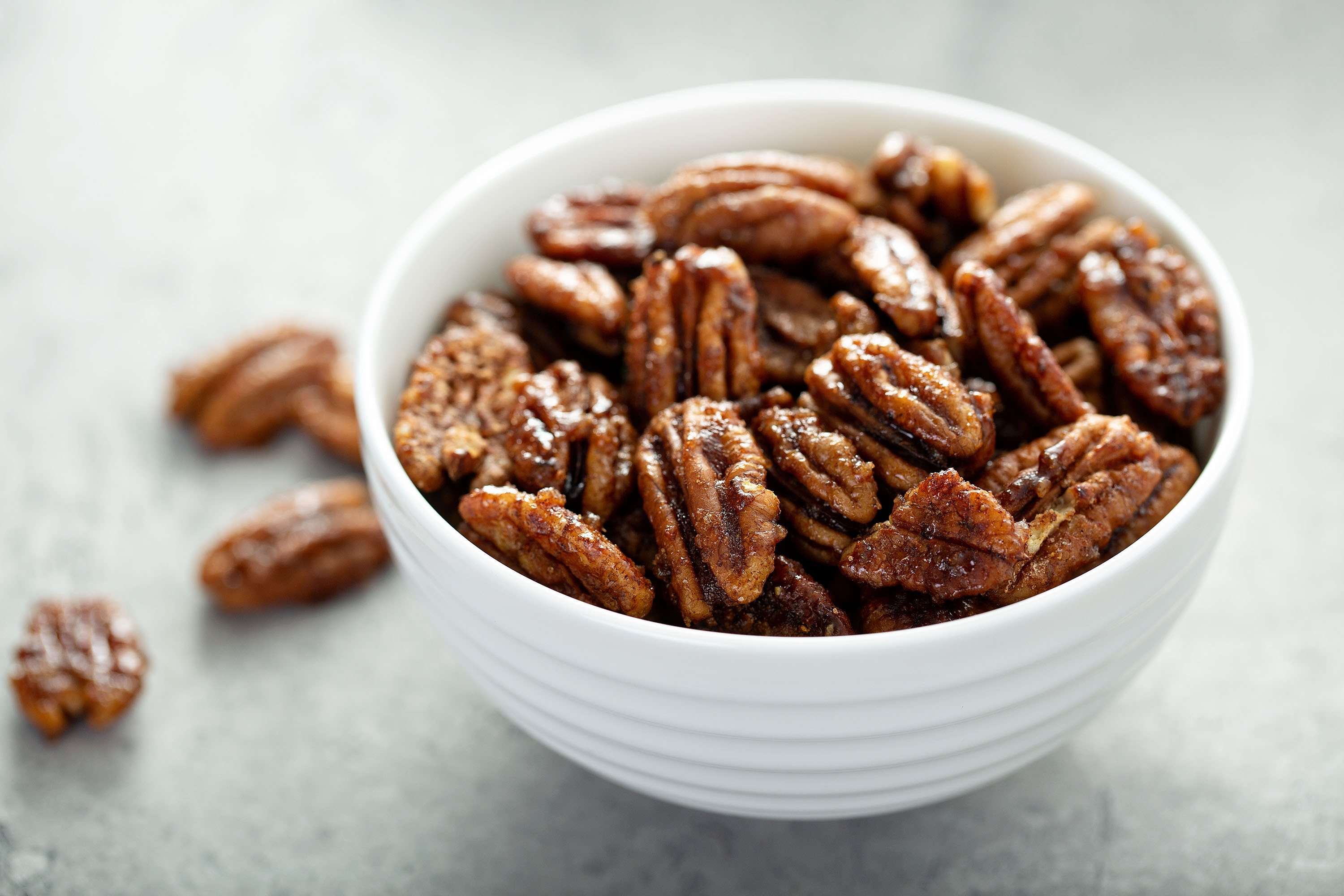 Keto candied walnuts