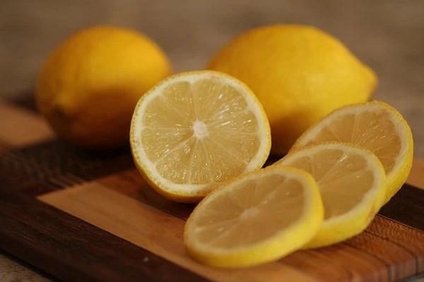 Manfaat Lemon, Buah Kuning nan Asam Seribu Khasiat