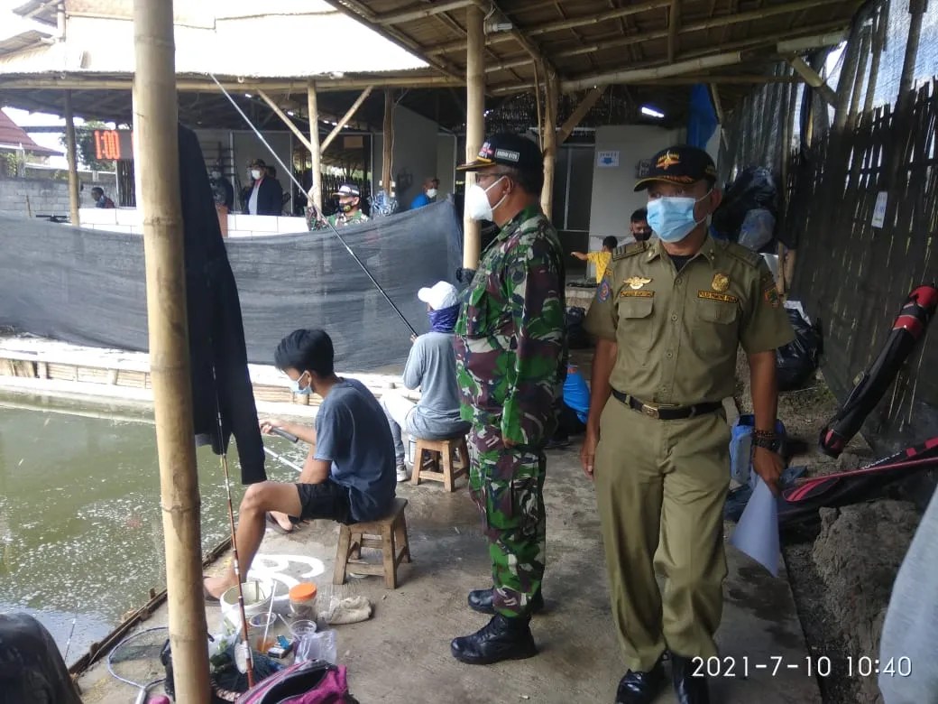 Tidak Patuh PPKM, Satgas Covid19 Kartasura Bubarkan Pancingan Gendong