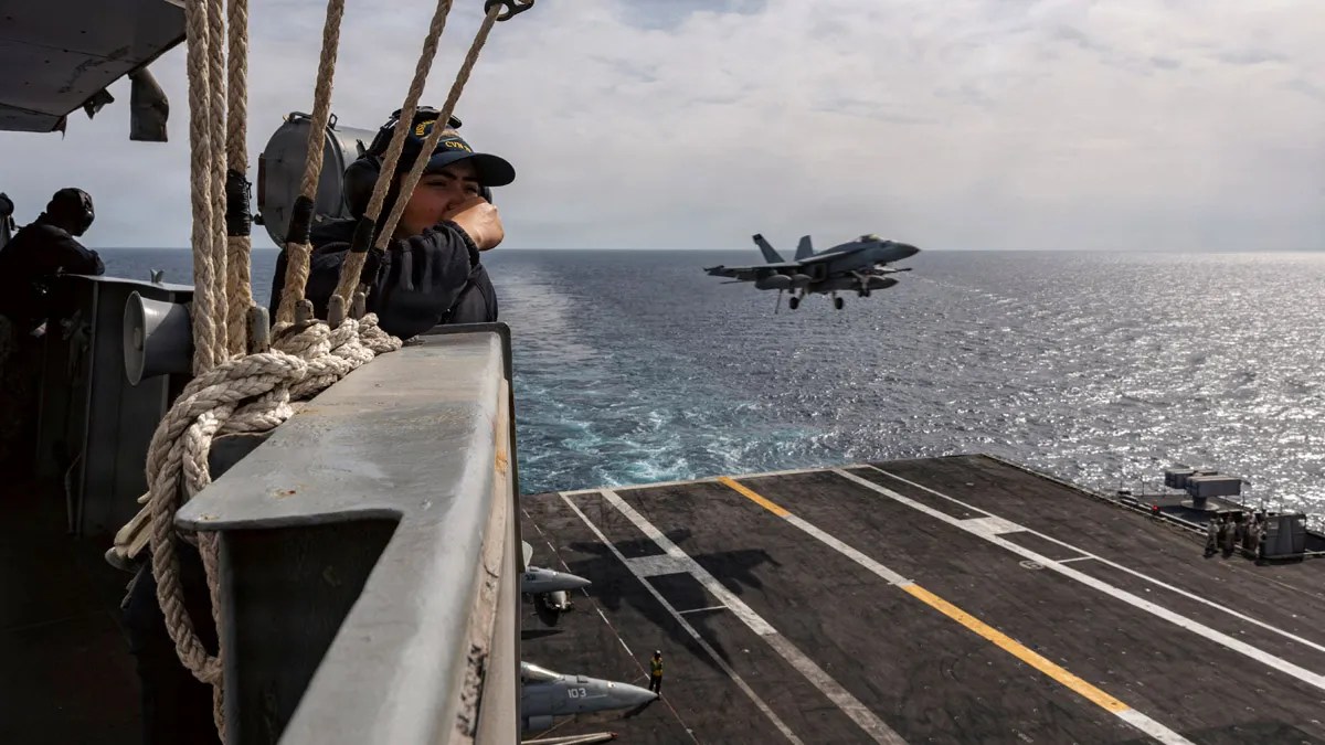 US weighs ground troop deployment in Iran