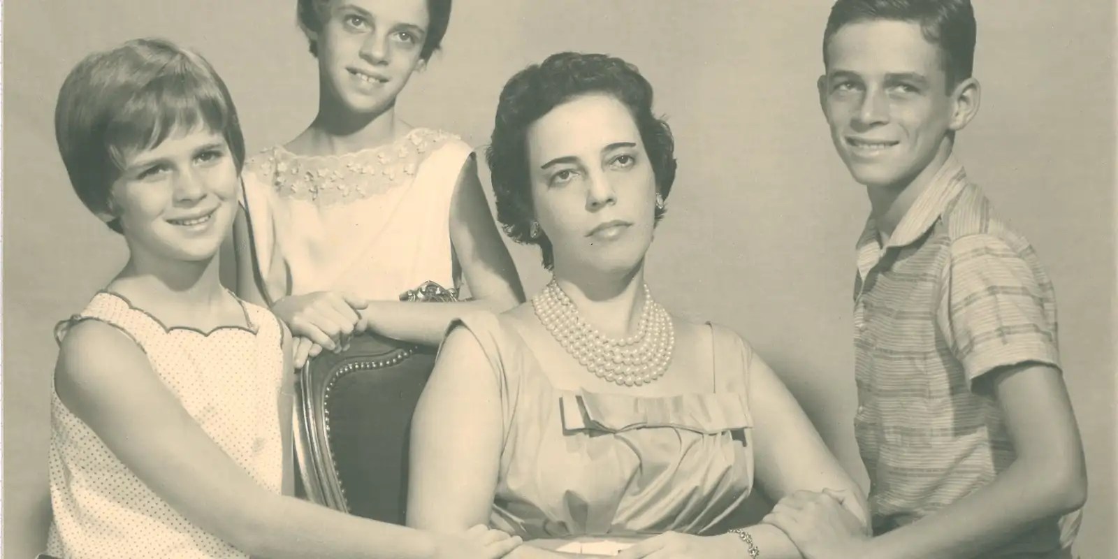 Morta há 50 anos, Zuzu Angel usou a maternidade como arma política