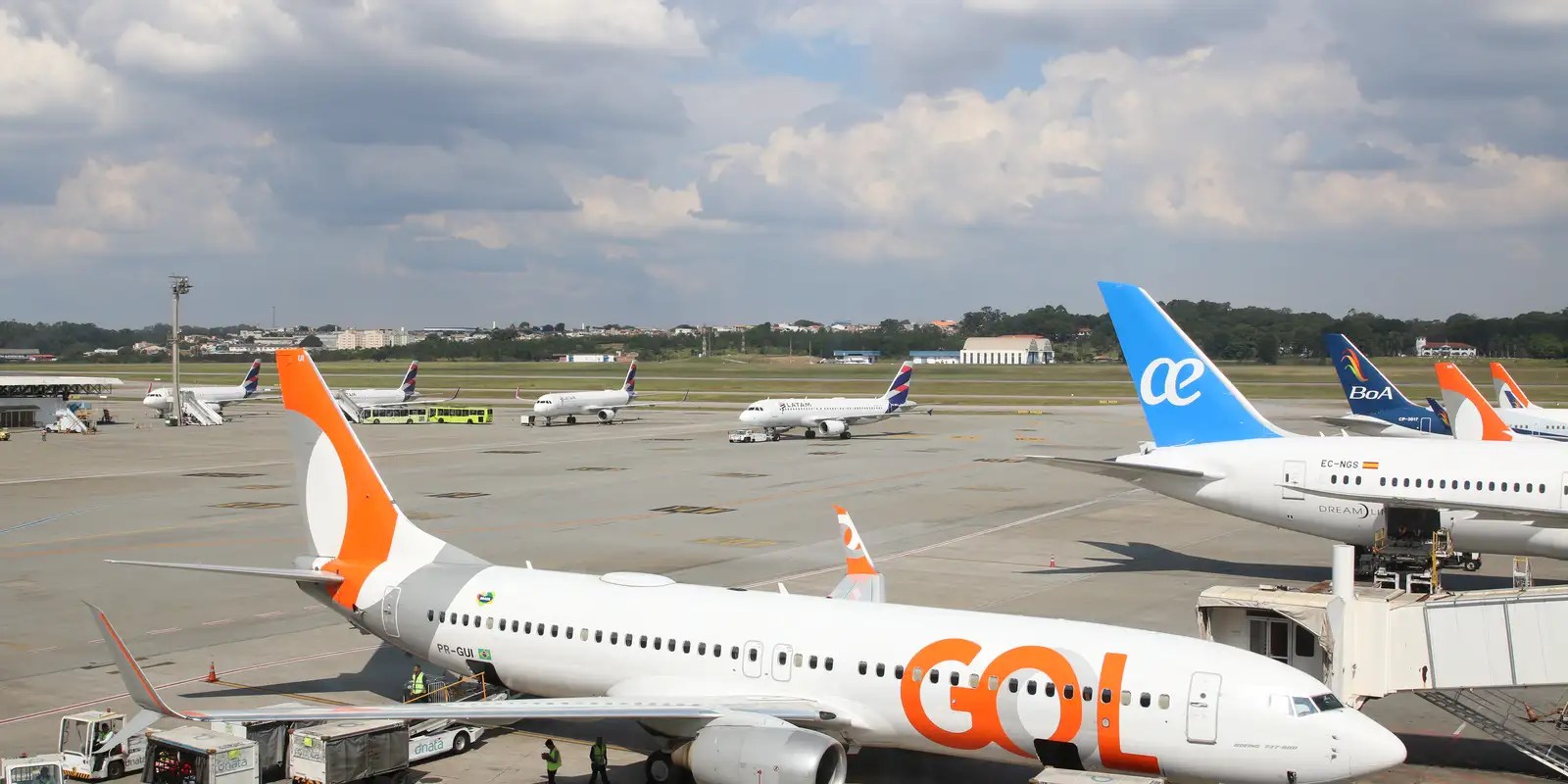 Petrobras reduz em 6% preço médio de querosene de aviação